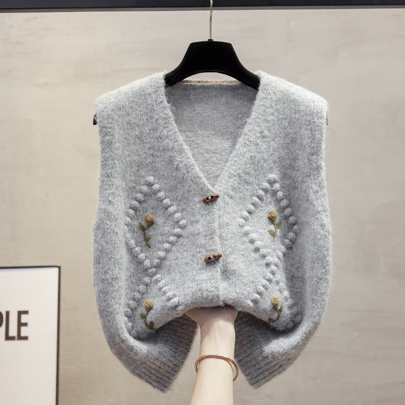 Rhombus Flower Embroidery V-Neck Knitted Vest for Women, New Spring and Autumn Style, Loose Outerwear Sweater Vest, Trendy Rhombus Flower Embroidery V-Neck Knitted Vest for Women, New Spring and Autumn Style, Loose Outerwear Sweater Vest, Trendy