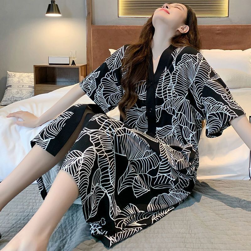 150kg Plus Size Loose Ice Silk Nightgown Summer Mid-Length Short-Sleeved Long Dress High-End Loungewear 150kg Plus Size Loose Ice Silk Nightgown Summer Mid-Length Short-Sleeved Long Dress High-End Loungewear