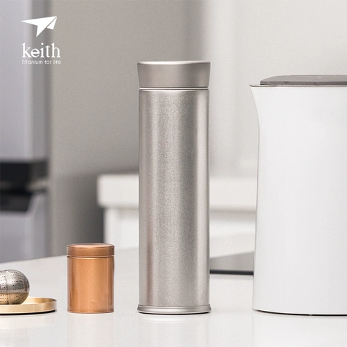 Кейт Кайси Теплоизоляция чашка, пресноводная чашка, чайная чашка здоровья на открытом воздухе с большим мощностью чистого титана чайника TI3101