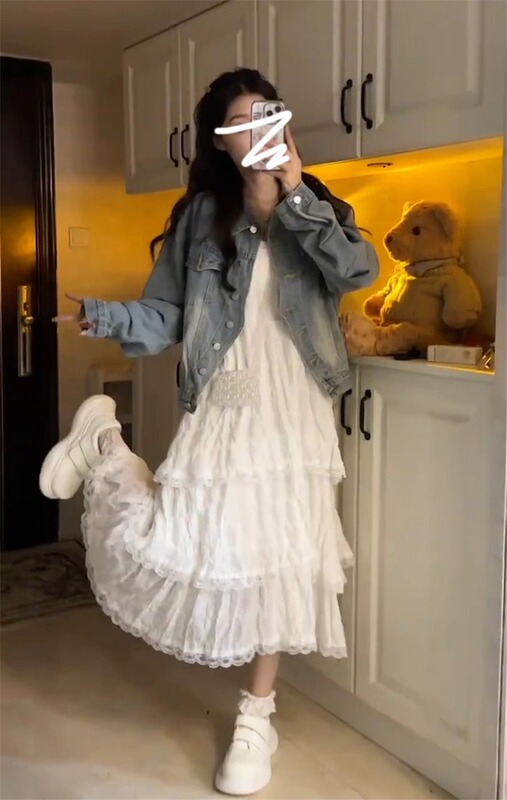 Summer French-Style White Spaghetti Strap Dress for Women, Spring 2026 New High-End Seaside Vacation Style Long Dress