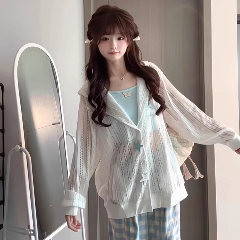 Ou Ruofeng Hollow-Out Hooded Knitted Sun Protection Cardigan for Women, Summer Relaxed Fit, Slimming, Versatile Long-Sleeve Jacket Ou Ruofeng Hollow-Out Hooded Knitted Sun Protection Cardigan for Women, Summer Relaxed Fit, Slimming, Versatile Long-Sleeve Jacket