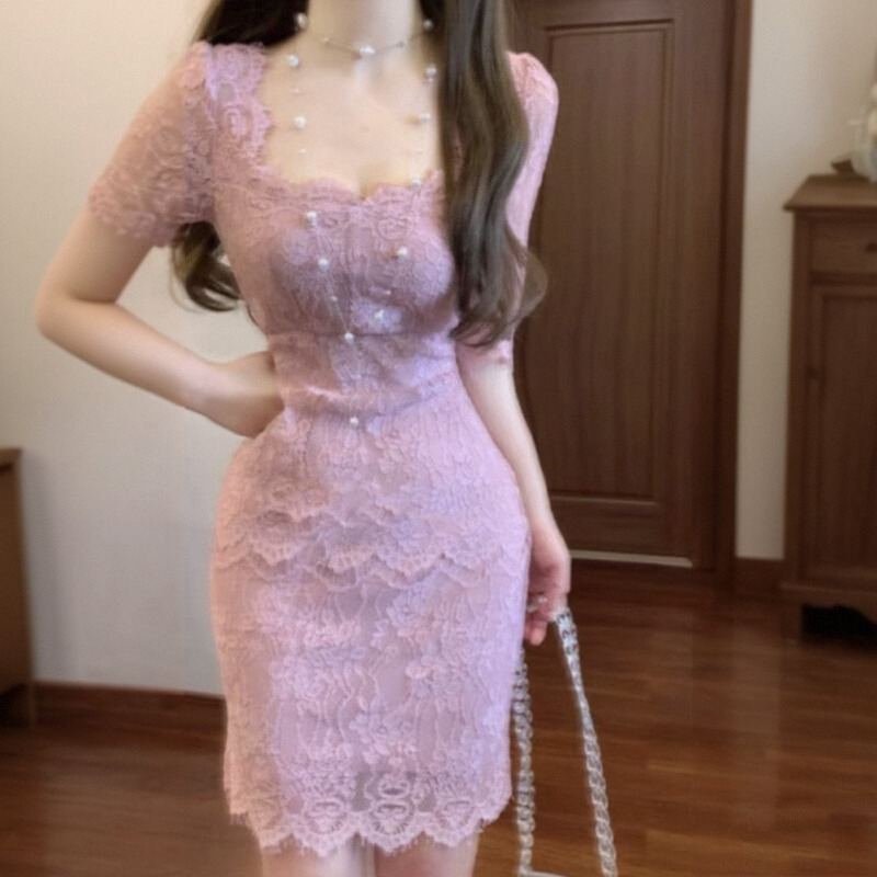 French-Style Purple Lace Square-Neck Dress for Women, Summer Socialite Style, Slim Fit, Figure-Hugging, Sexy and Alluring Dress
