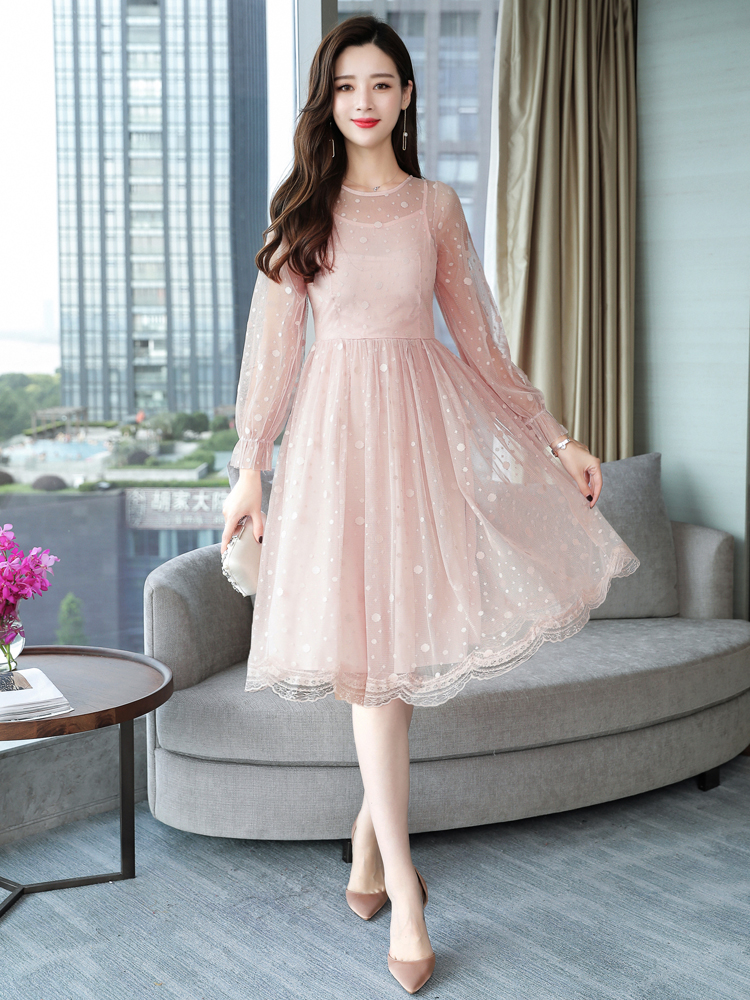 Mùa thu 2018 mới của phụ nữ Hàn Quốc khí chất Váy ngắn tay dài Váy ren nữ đầm nhún eo che bụng