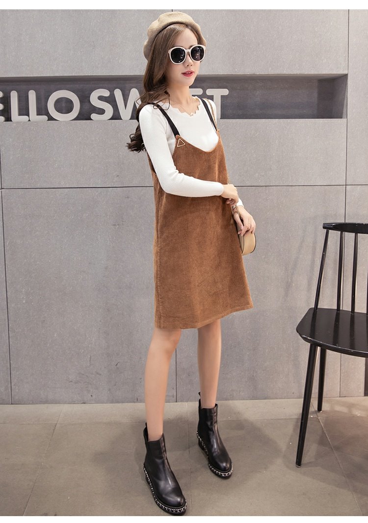 Corduroy dây đeo váy mùa thu và mùa đông phụ nữ dày v cổ màu rắn sling casual loose váy mỏng Một từ váy mùa xuân váy xòe