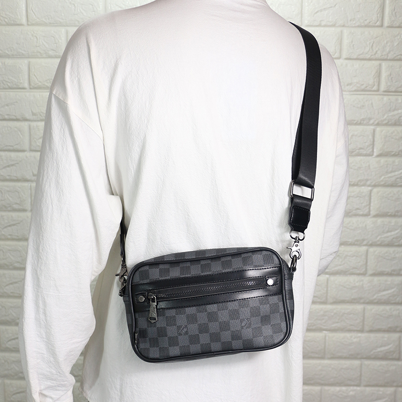 Three boxes trendy brand Messenger bag men's 2022 new Korean style fashion plaid shoulder bag casual youth small shoulder bag