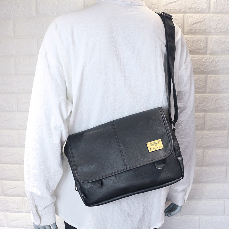 Tide brand shoulder bag men's Korean version of the bag cover cross-body bag soft leather large-capacity Hong Kong style fashion casual men's bag