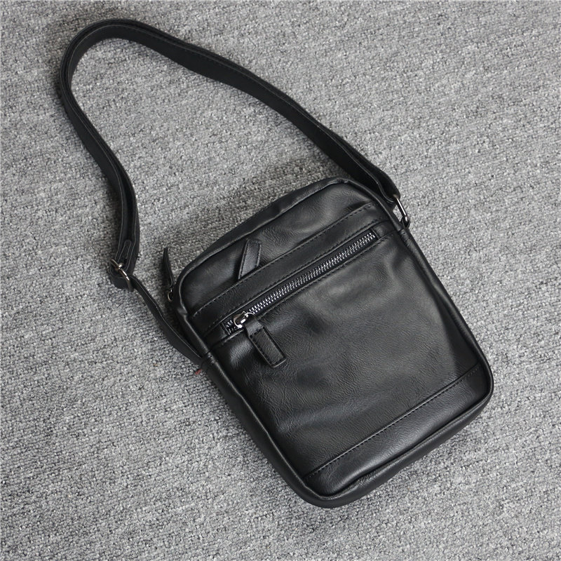 Japan and South Korea men's shoulder bag 2020 new fashion trend oblique cross small bag soft leather casual men's and women's hanging bag Harajuku wind
