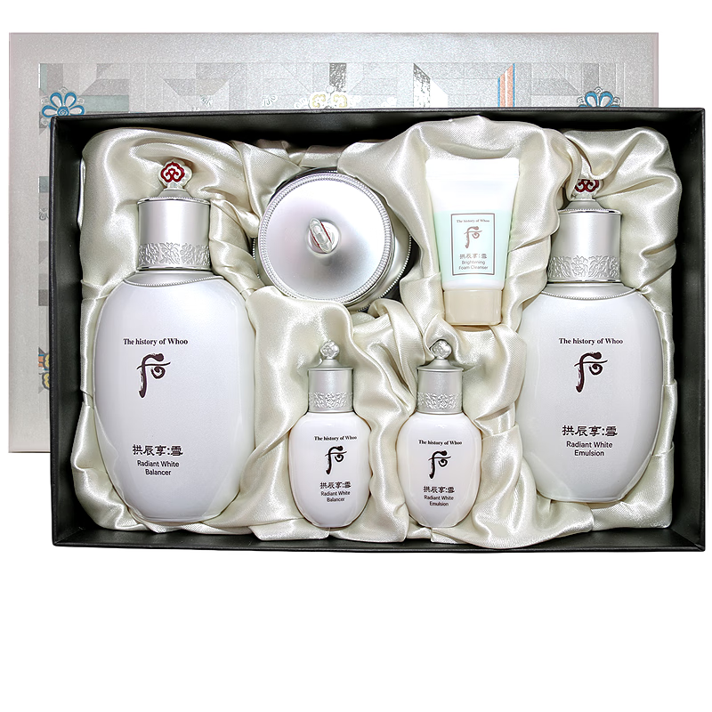 whoo后雪玉凝美白护肤套盒 化妆水乳液两件套装(版本随机)