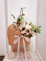 Rattan hand-arranged flower shop decoration flower basket cart Chinese Valentines Day flower basket confinement gift flower basket cart