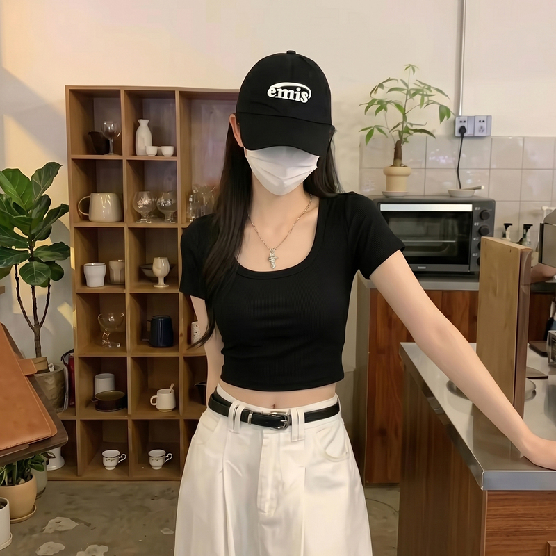 Black U-Neck Short-Sleeved T-Shirt for Women Summer 2026 New Style Ribbed Knit Slim Fit High-Waisted Crop Top