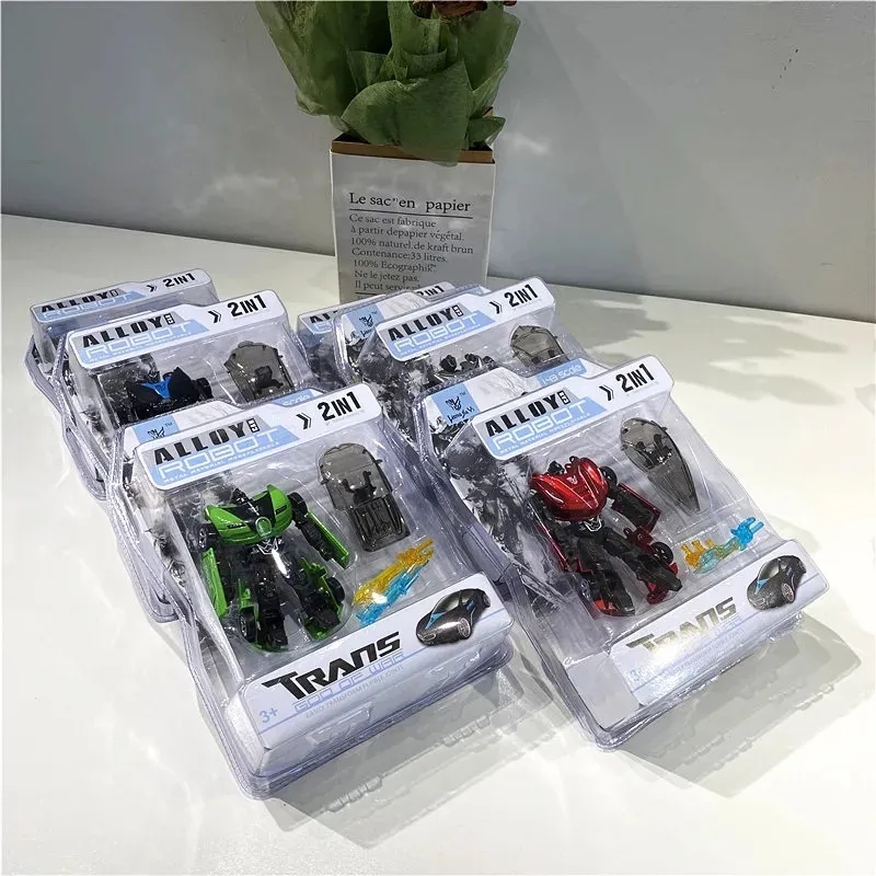 Rest assured to play with high-quality materials for children, car alloy model 2-in-1 Transformers toy car model