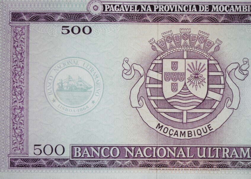 Bồ Đào Nha Mozambique 500 Escudo tiền giấy tiền xu kỷ niệm Phi đồng tiền nước ngoài Hoa Kỳ Đức Châu Âu tiền xu cổ