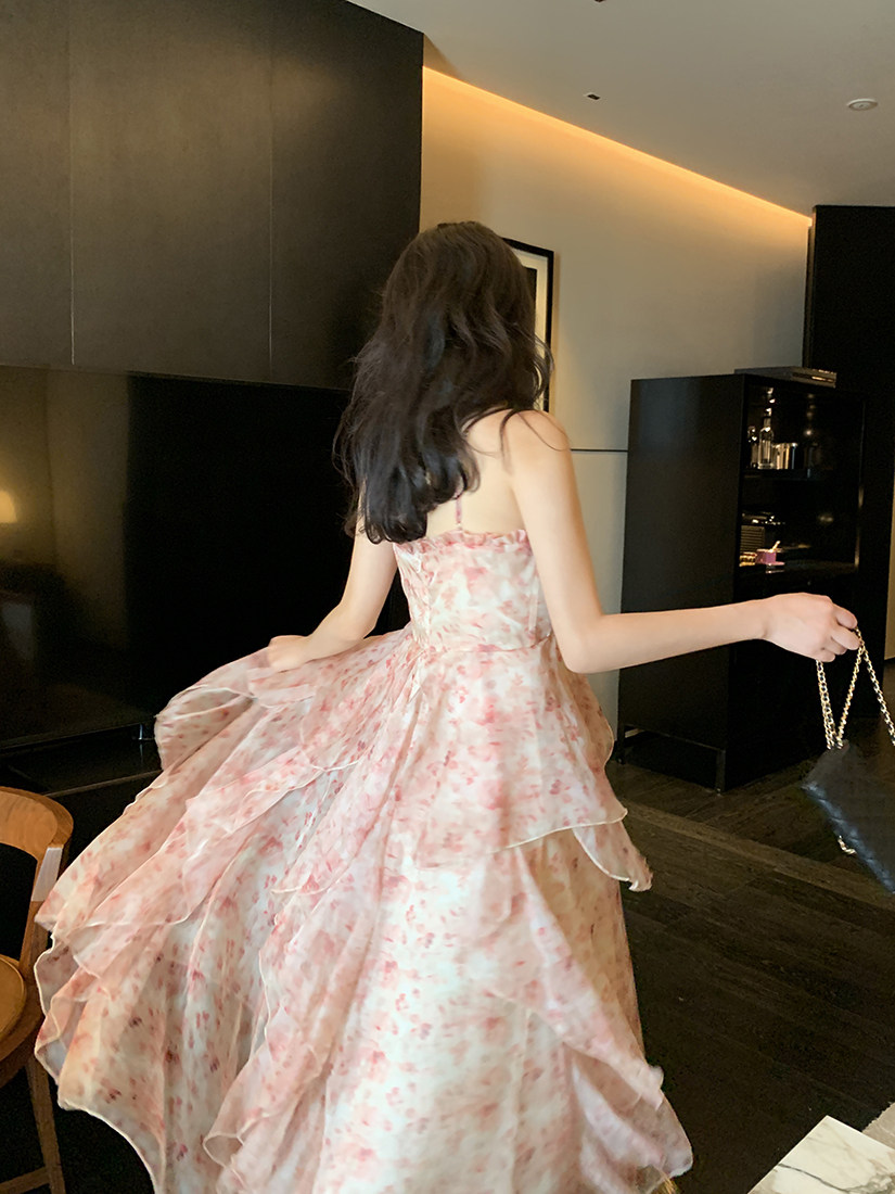 (Limited Time Clearance) Retro Suspender Floral Dress Women's Summer Slim Waist Slimming First Love Fairy Tulle Dress