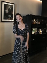 Vis Golden Wave point dress female 2021 summer new French retro slim temperament waist fairy skirt