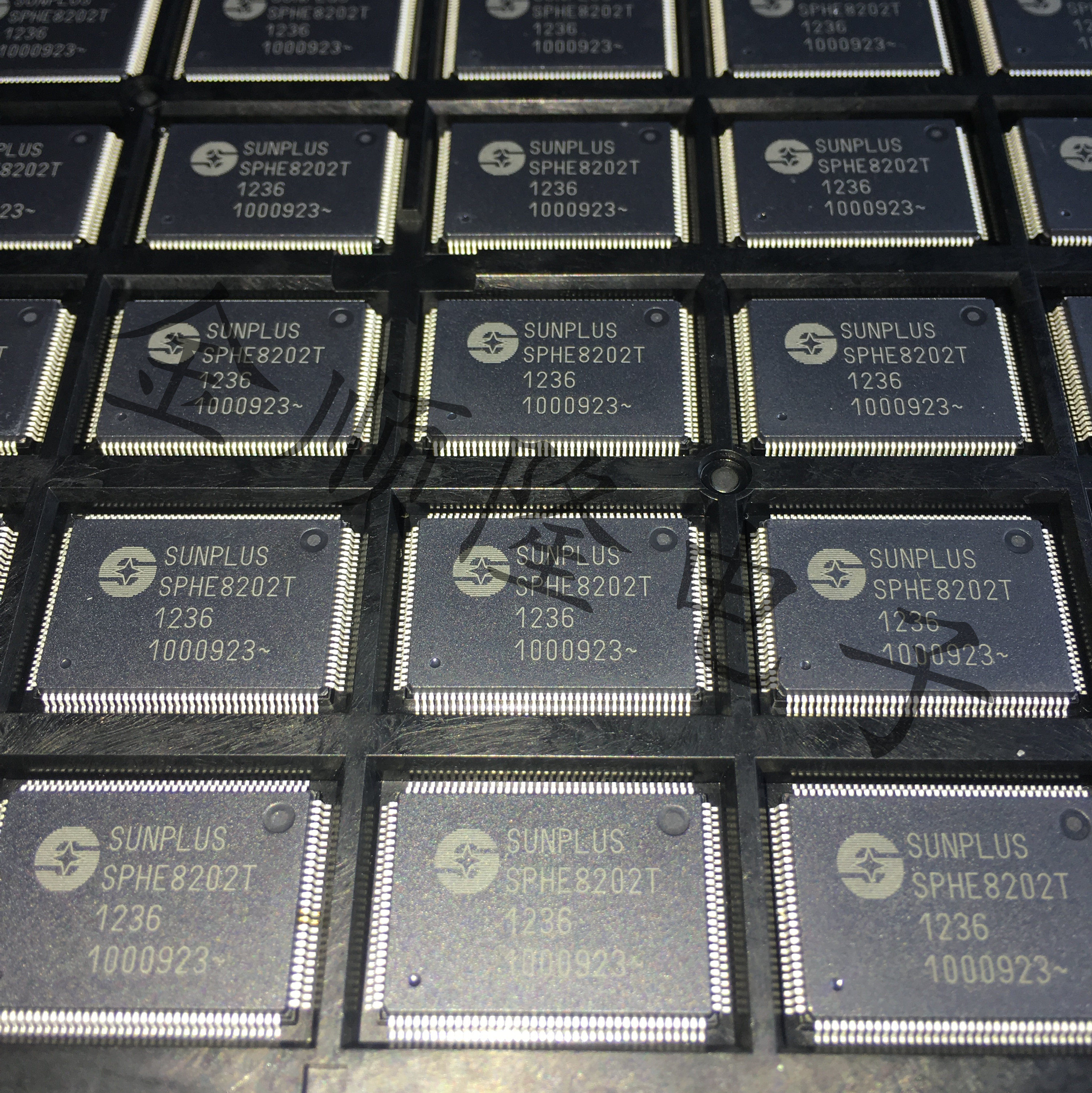 SPHE8202T universal decoder board SUNPLUS new Lingyang QFP128 one piece for sale