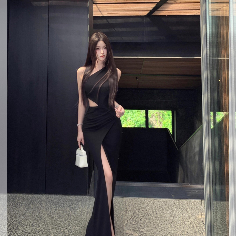 Sexy Black One-Shoulder Dress for Women 2026 New Style Hollow-Out Pleated Design Slim Fit Elegant Slit Long Dress Sexy Black One-Shoulder Dress for Women 2026 New Style Hollow-Out Pleated Design Slim Fit Elegant Slit Long Dress