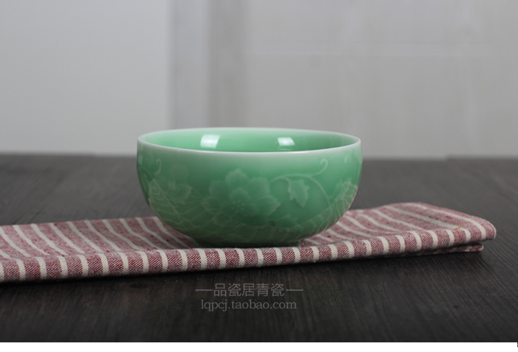 Long Tuyền bát sứ dập nổi hoa mẫu đơn lò vi sóng đặt bát sứ sáng tạo ở Nhật Bản và bát cơm gia đình Hàn Quốc - Đồ ăn tối đĩa tròn