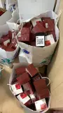 Небольшие образцы точечных японских местных приетров