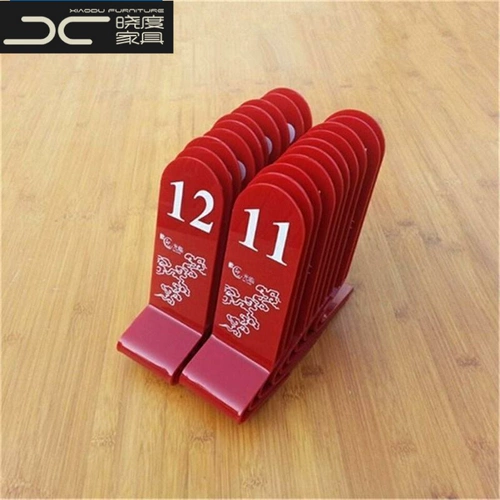 Табличный стол - острый, горячий кубический шрифт, называемый номером, ресторан быстрого питания указывает номер бренда меню.