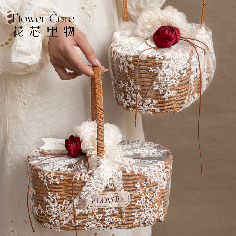 Souvenir Gift Box for Female Bridesmaids, Wedding French-Style Gift Box, Outdoor Portable Basket Box, High-End Practical Birthday Gift Packaging Box