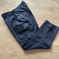 Летние темно-синие брюки в сетку