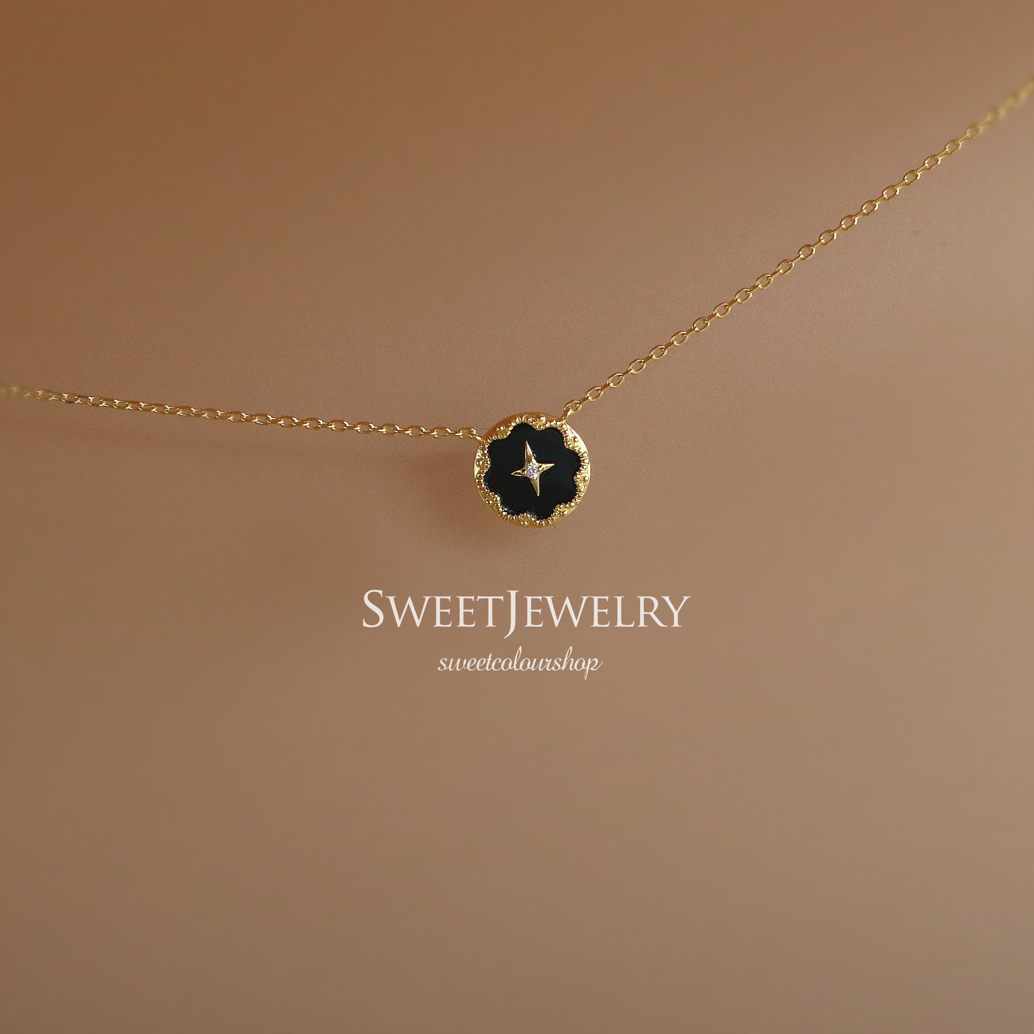 Baroque natural Black Manau necklace lock bone chain 925 silver plated 14K gold delicate 100 Lapped Retro Gift-Taobao