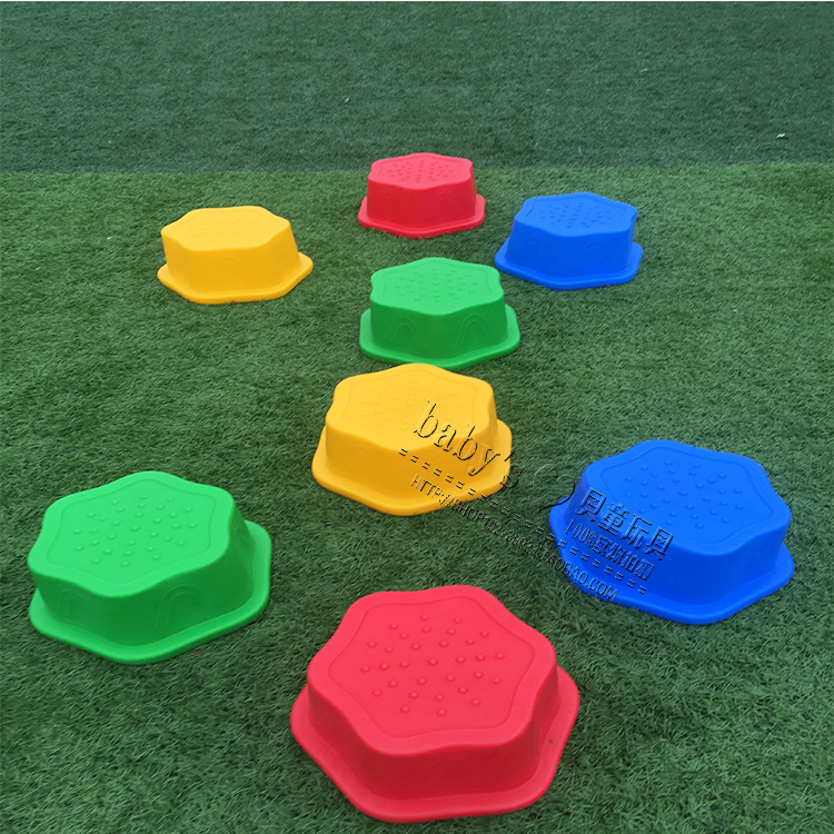 Training equipment plum pile fitness equipment kindergarten fun sports game supplies children balance pile