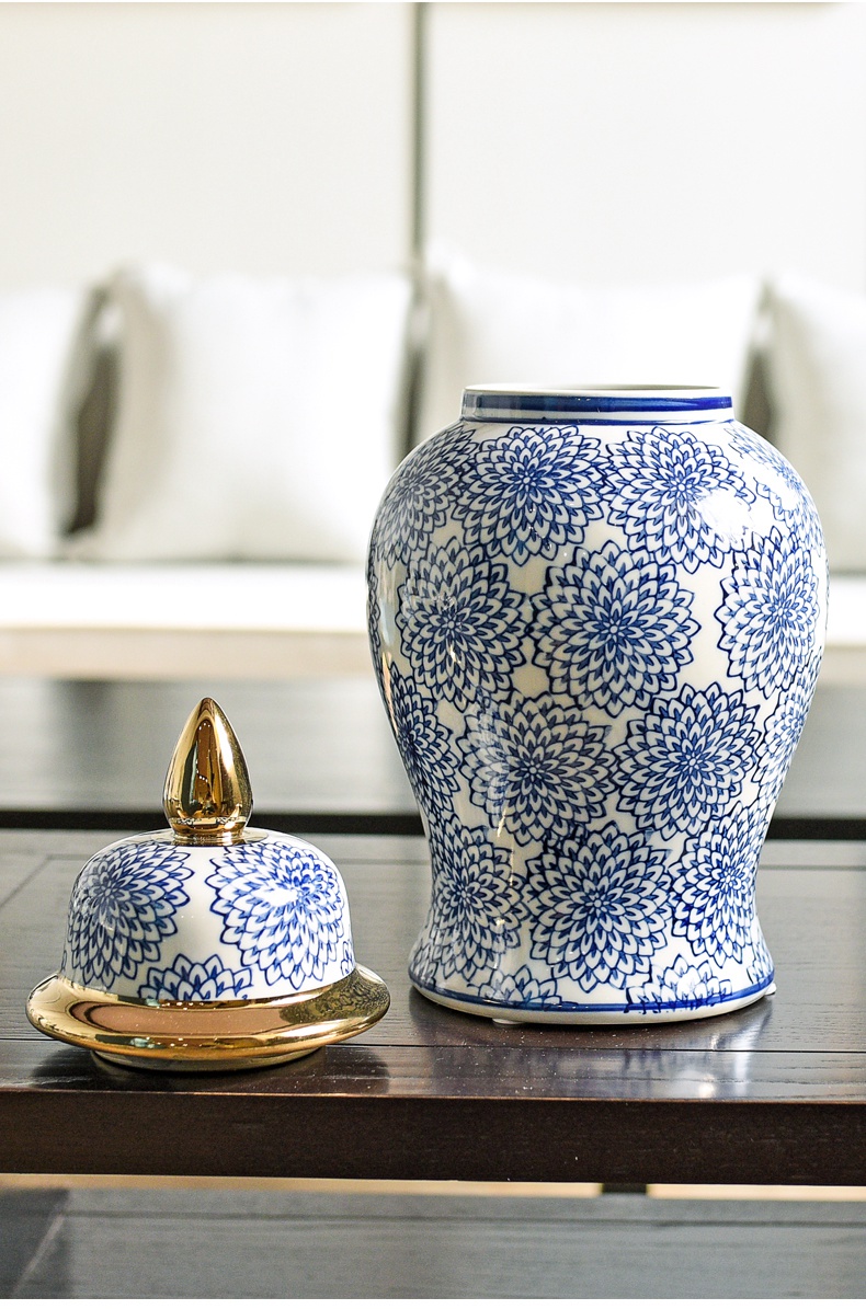 Jingdezhen modern new Chinese blue and white porcelain, general TV ark can of the sitting room porch decoration vase furnishing articles