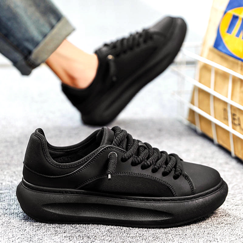 ủng cao su Giày nam màu đen tuyền, giày công sở đế dày chống trượt mùa thu, giày bảo hộ lao động thể thao đa năng thông thường giày bảo hộ thời trang giay bảo hộ lao đông