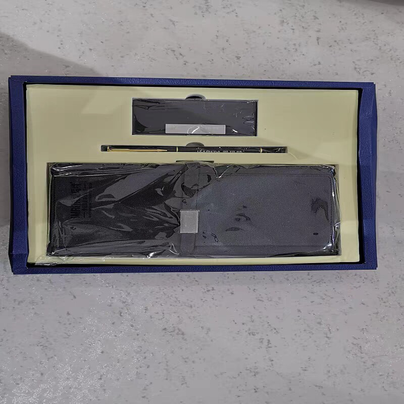 Actually home live broadcast room exclusive Emmat notebook need to go to the store to pick up