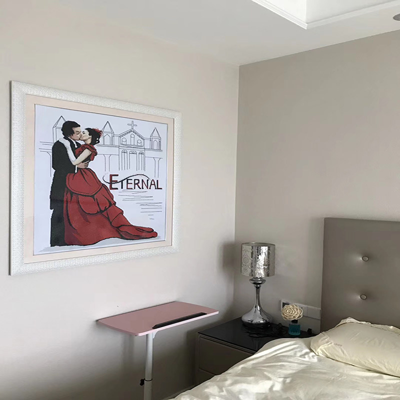 The German Ehrisman import wallpaper in the form of a