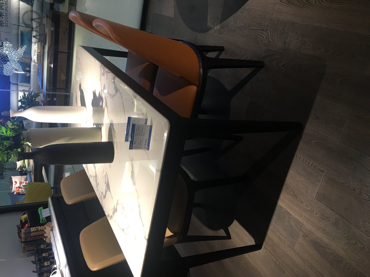 Simperiroland Fashion A Table Four Chairs Casual Atmospheric Table Solid Wood Frame