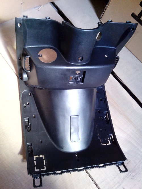 Elderly tricycle, postdoctoral inner windshield, new pigeon, Dayang, Dayun, Loncin, motorcycle shell accessories