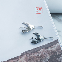 {Humble crane}Sterling silver hand-made brooch