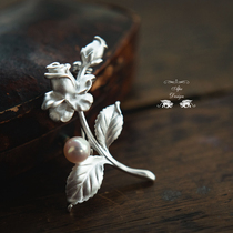{Pearlescent rose}Hand carved rose words 925 silver sea water pearl brooch