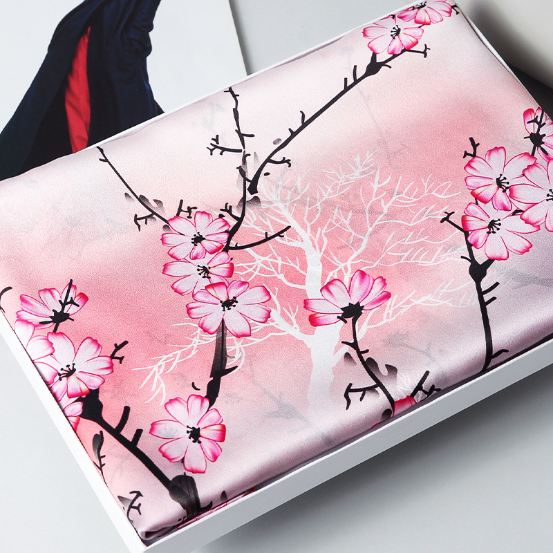 Spring and autumn new silk scarf female long Hangzhou silk teacher's day gift 100 mulberry silk satin scarf