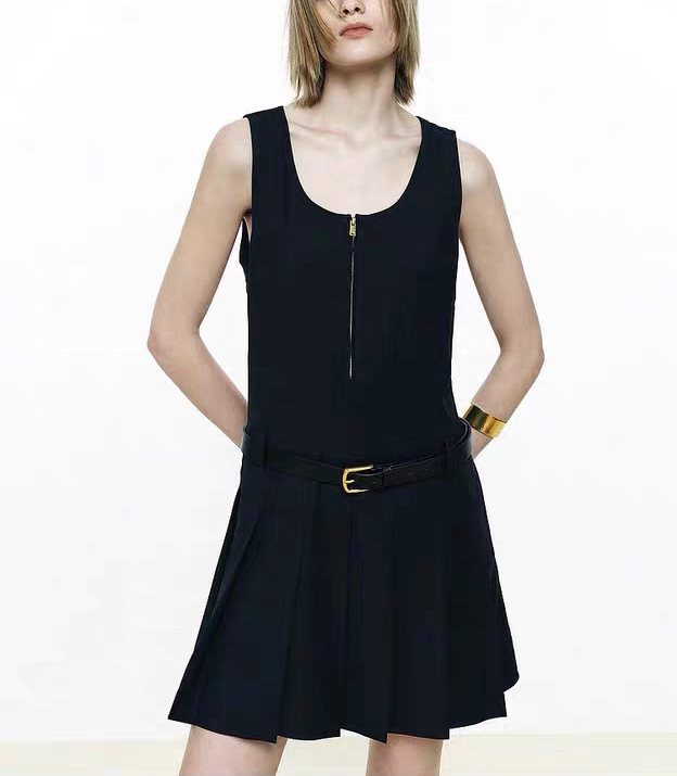 2026 Summer New Style Sleeveless Dress for Women, U-Neck, Mid-Low Waist, Pleated, Twilight Blue, Waist-Cinching Tank Dress, Same Style as in the Mall 2026 Summer New Style Sleeveless Dress for Women, U-Neck, Mid-Low Waist, Pleated, Twilight Blue, Waist-Cinching Tank Dress, Same Style as in the Mall