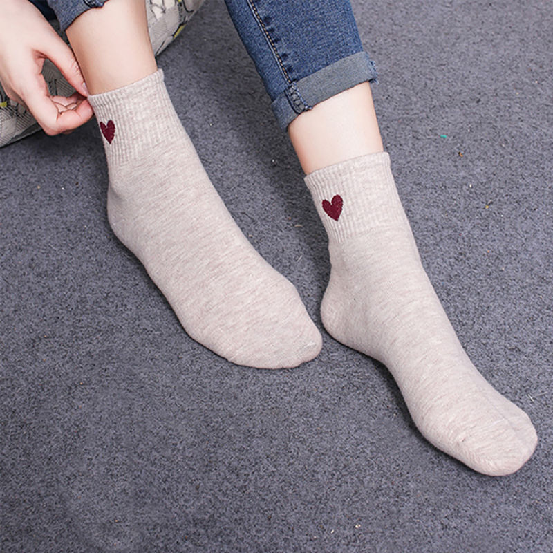5 pairs of socks women's mid-tube socks Korean style college style autumn and winter cotton socks all-match pile socks long tube sports tide socks