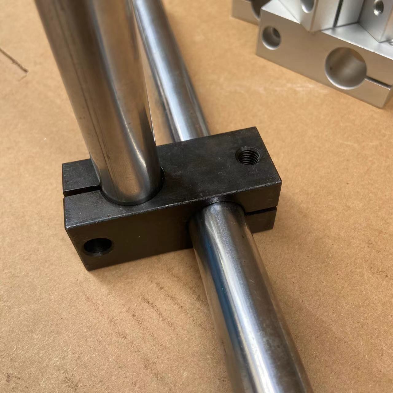 No. 45 steel cross-type connector optical axis cross clamp connection block locking fixed block vertical cross fixed pipe clamp