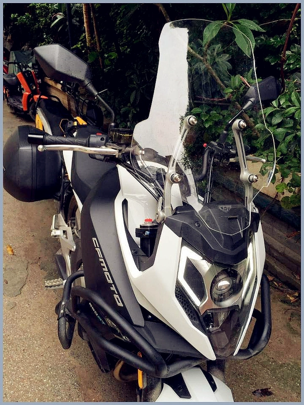 Gió mùa xuân 650MT kính chắn gió mùa xuân 650 xe máy kính chắn gió phía trước kính chắn gió mở rộng tấm dày nhập khẩu