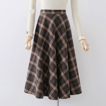 Retro-stained sleeve female autumn winter coffee high waist over knee long high high A-word swing skirt