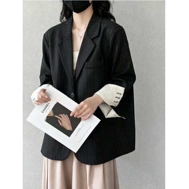 High-End Striped Blazer for Women, New Autumn Style with Back Embroidery Design, Niche Casual Voluminous Suit