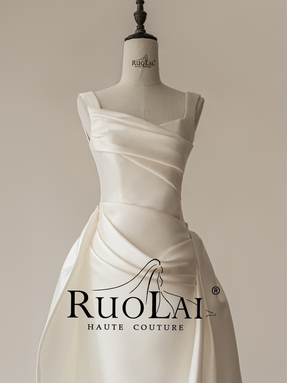 Suspender satin light wedding dress French high -grade Mika multi -side split -back small trailer light luxury niche gauze Suspender satin light wedding dress French high -grade Mika multi -side split -back small trailer light luxury niche gauze