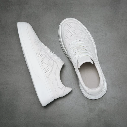 Белая обувь на платформе, спортивная мужская повседневная обувь для отдыха, кроссовки, коллекция 2023, из натуральной кожи