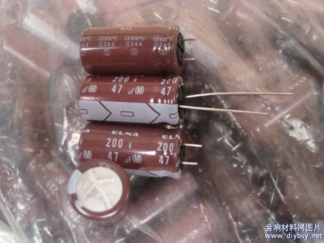 Original box Original box Original Bauhina ELNA (M) 200V 47UF Fever filtering electrolytic capacitor