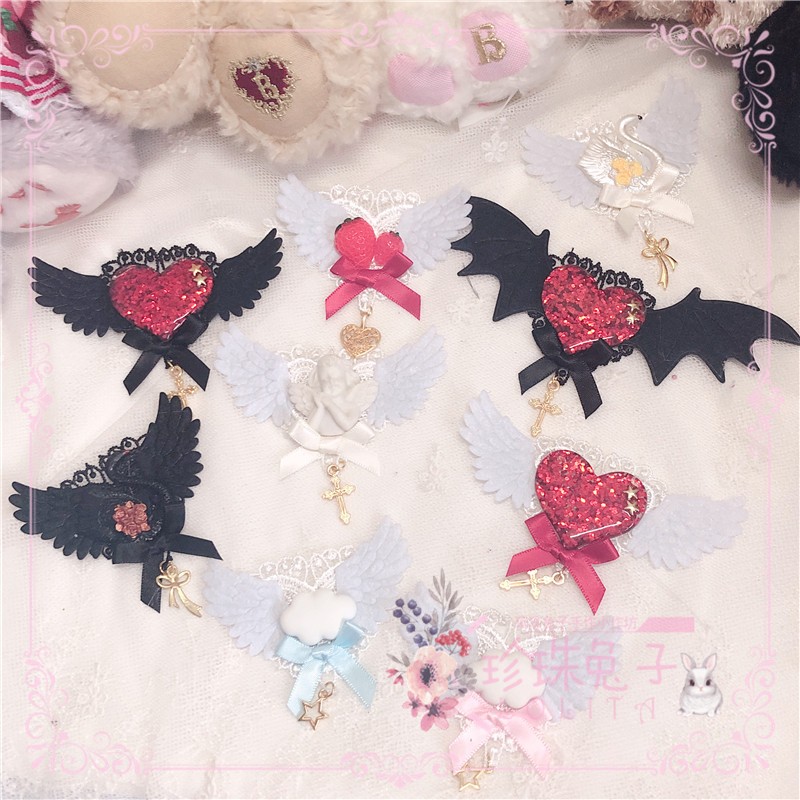 Pearl Rabbit's original lolita hands on angel demon strawberries small white cloudy swan with hair needle