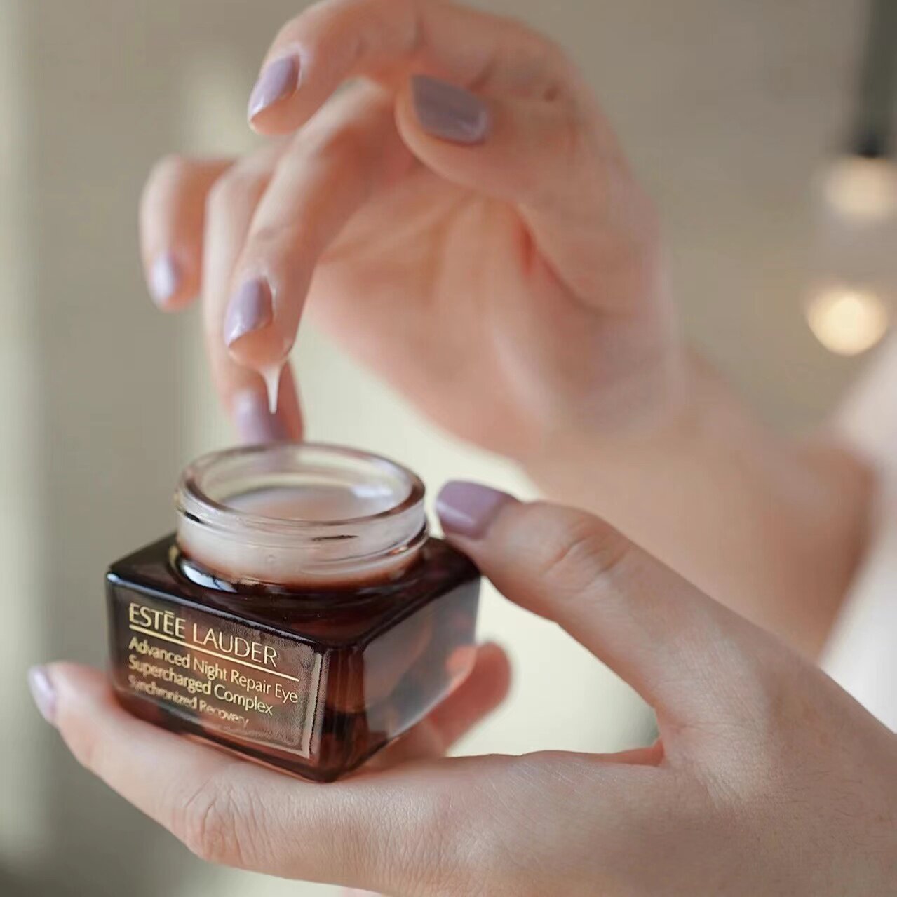 Breakdown bottom price must be made with elegant poetry Landetta anti-blue light brown bottle staying up night eye cream 15m desalinated fine grain nourishing