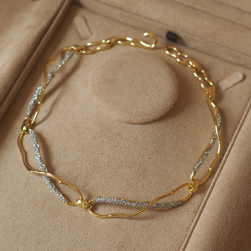 Genius Designer Minimalist Personality European and American Style Retro Fashion Alexis Bittar Chain Pleated Necklace