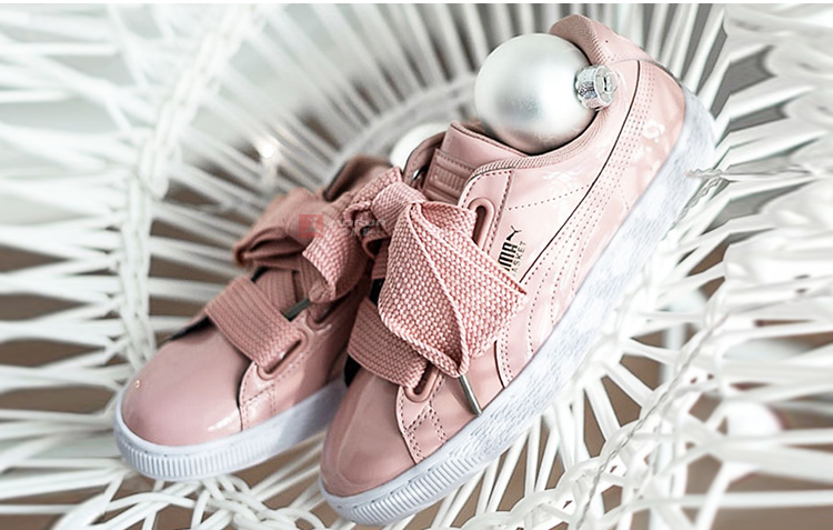 [chạy buổi sáng] Giày da lộn Puma Suede Heart 364084-03 367029-01 - Dép / giày thường giày the thao nữ giá rẻ