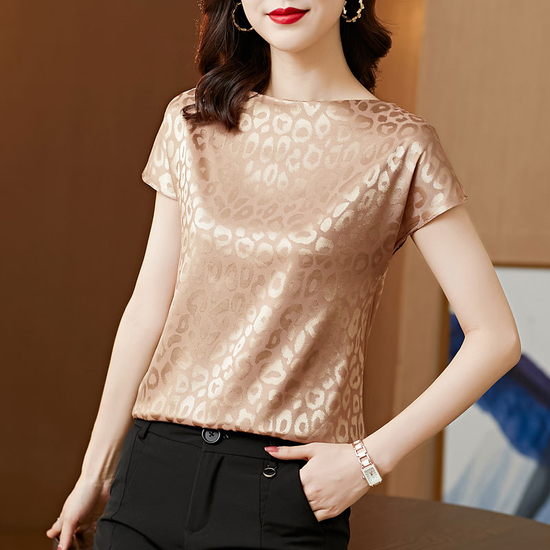 Satin short sleeve T-shirt lady summer dress new loose cover belted jacquard BAO WEN cardiovert Mama foreign casual blouse